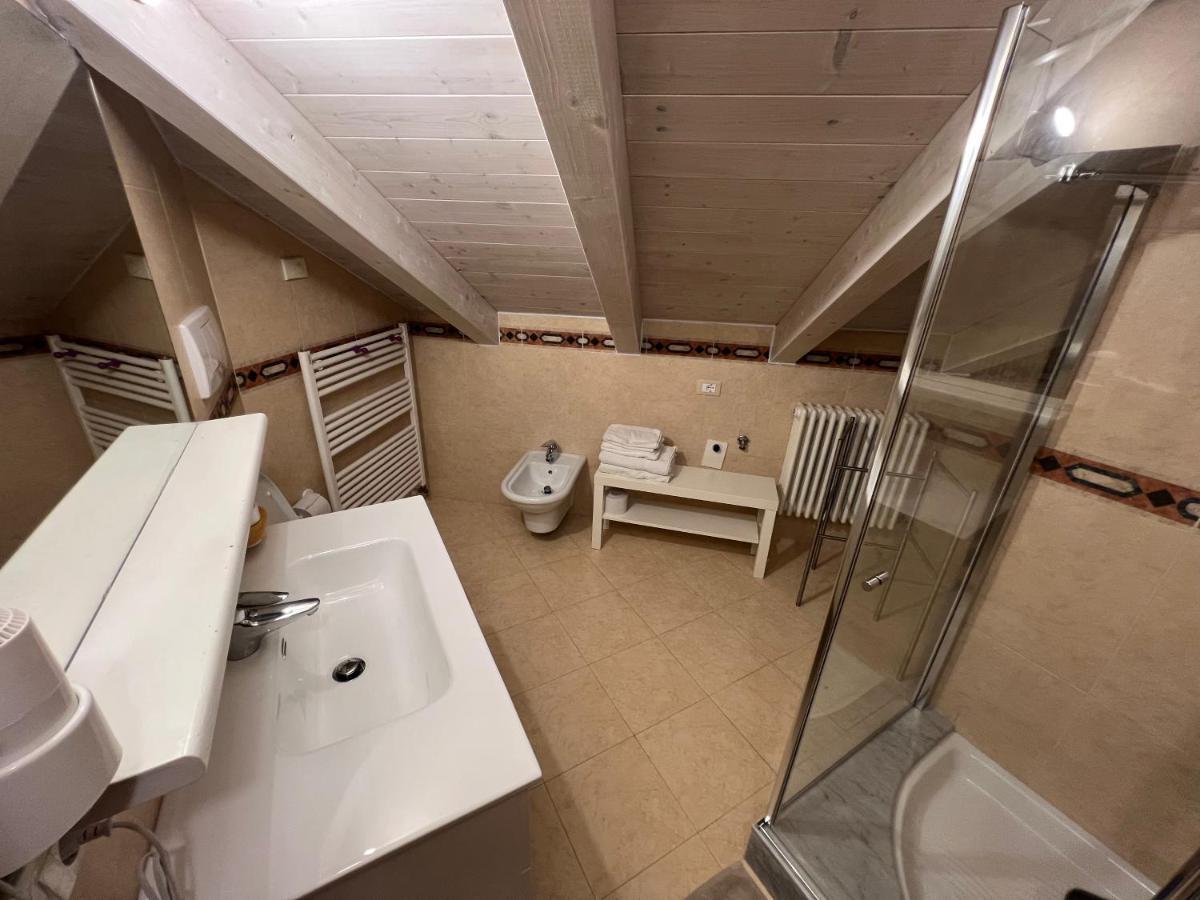 Studio Apartments Baia Azzurra 7 Torbole Sul Garda Exterior photo