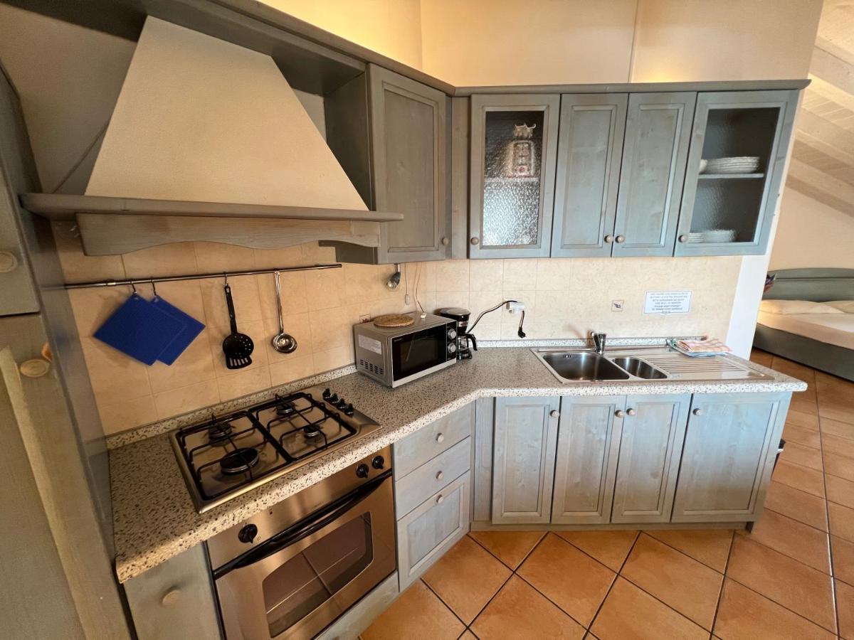 Studio Apartments Baia Azzurra 7 Torbole Sul Garda Exterior photo